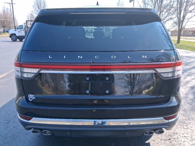 Used 2023 Lincoln Aviator AWD w/ Class IV Trailer Tow Package image 4