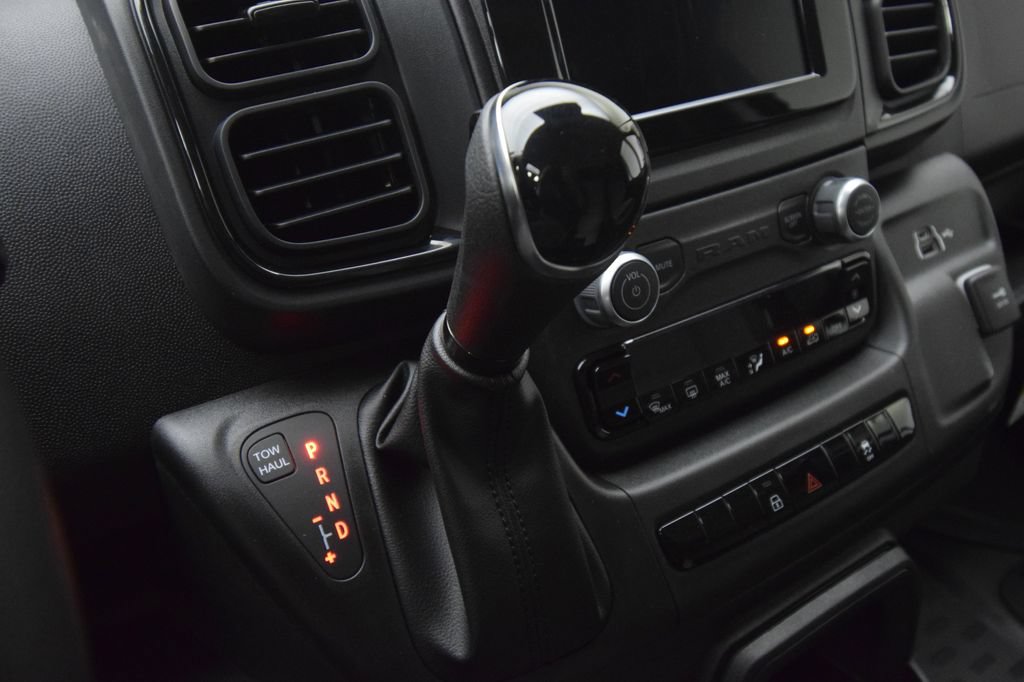 New 2026 RAM ProMaster 3500 w/ Convenience Group FWD image 24