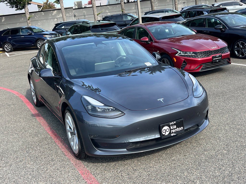 Used 2023 Tesla Model 3 Standard Range RWD image 5