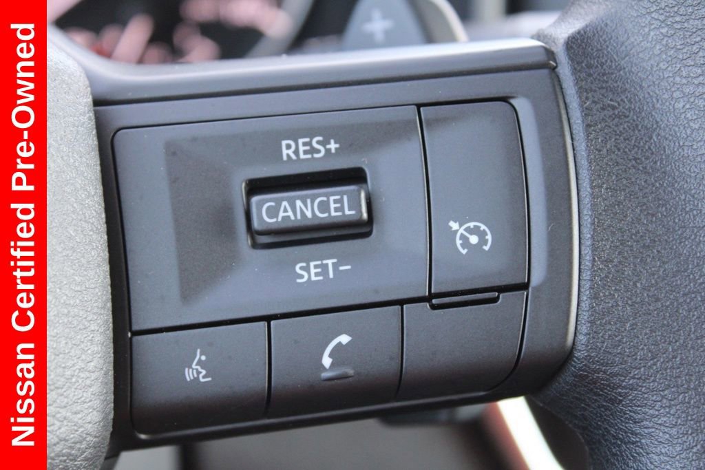 Certified 2025 Nissan Rogue S image 28