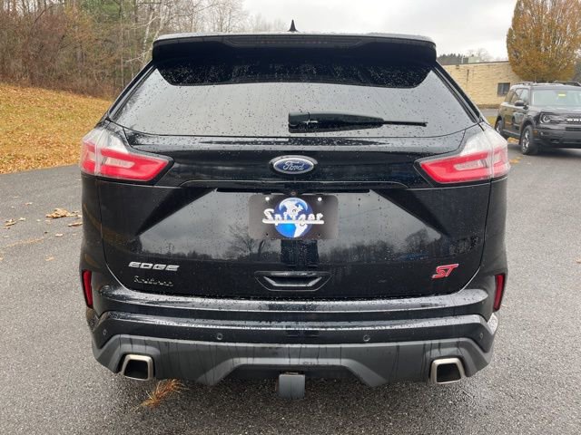 Used 2019 Ford Edge ST w/ Cold Weather Package image 7