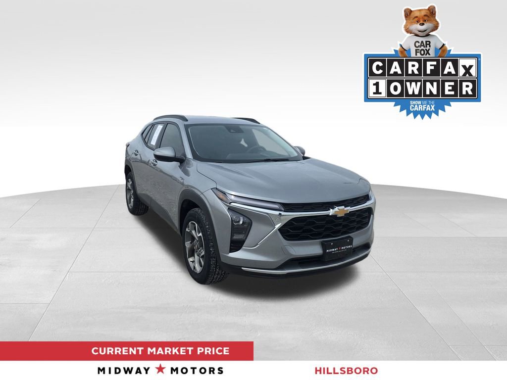 Used 2024 Chevrolet Trax LT