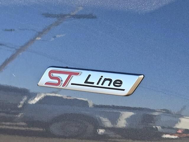 New 2026 Ford Escape ST-Line w/ Tech Pack #1 FWD image 7