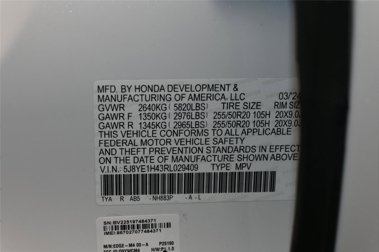 Certified 2024 Acura MDX SH-AWD w/ Technology Package image 24