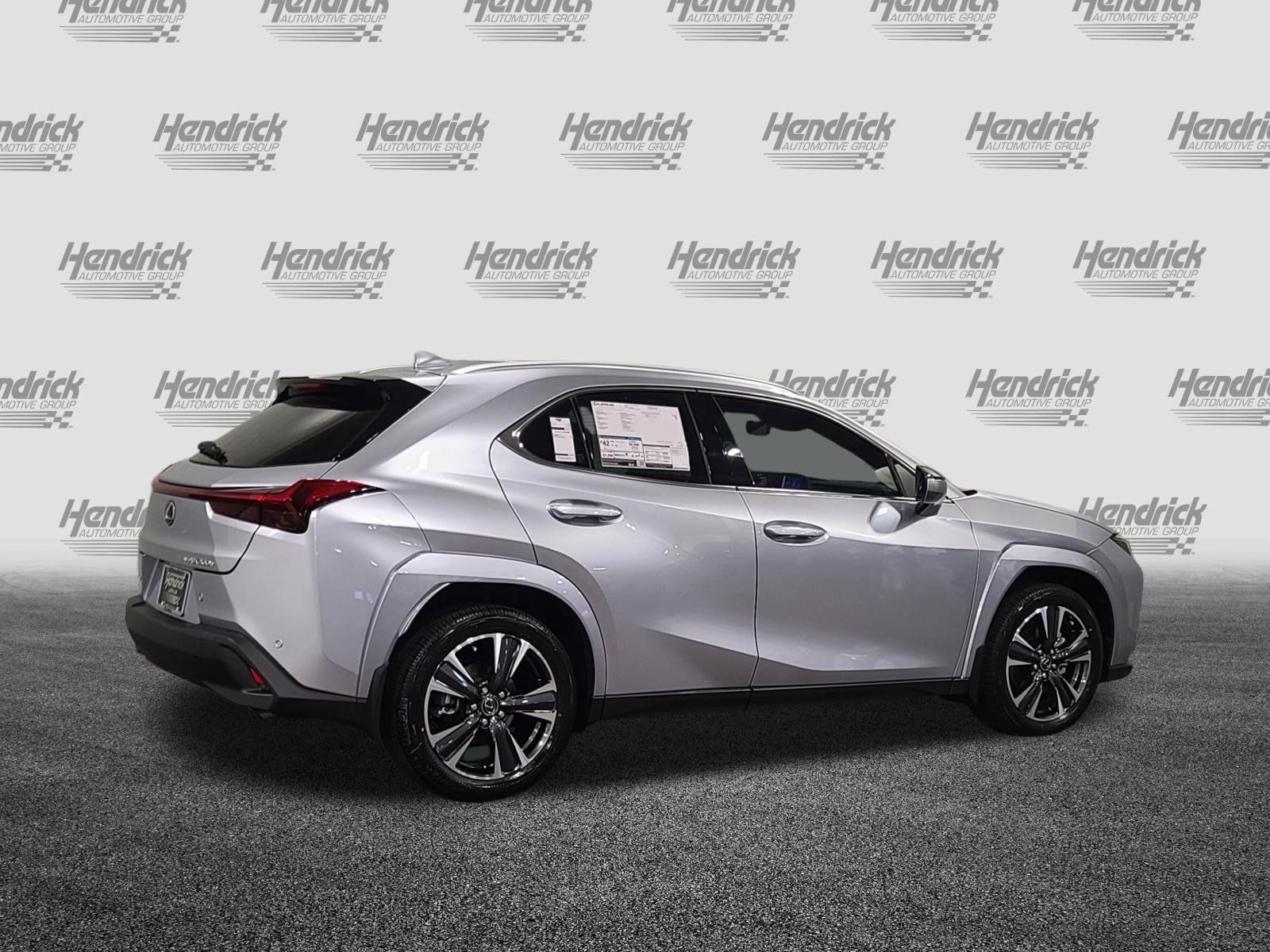 New 2026 Lexus UX 300h AWD image 6