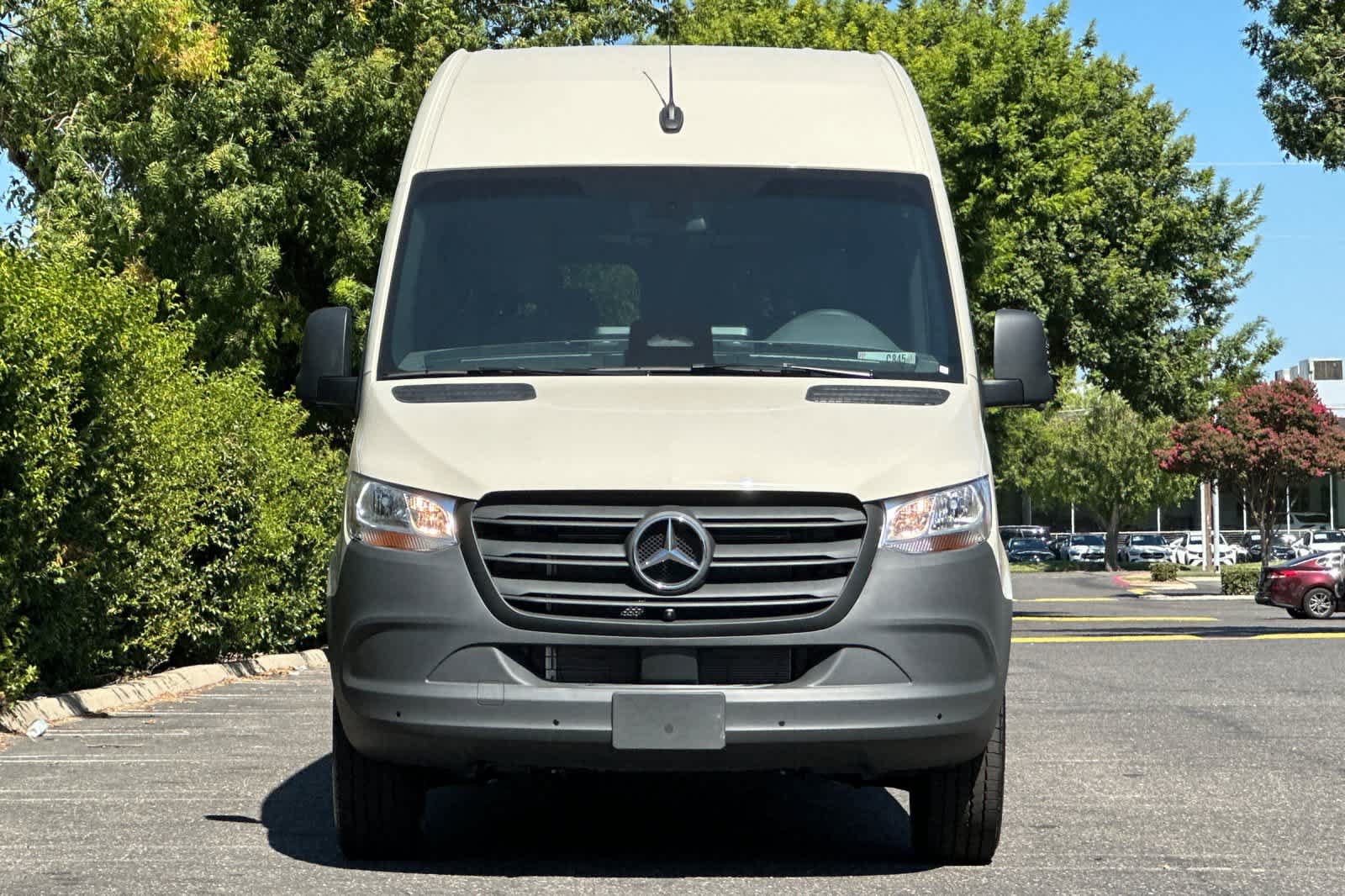 New 2026 Mercedes-Benz Sprinter 2500 image 8