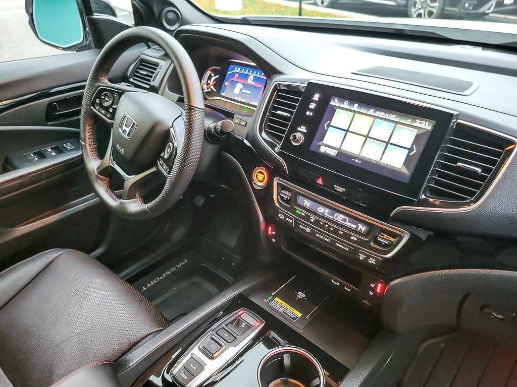 Used 2024 Honda Passport Black Edition image 21