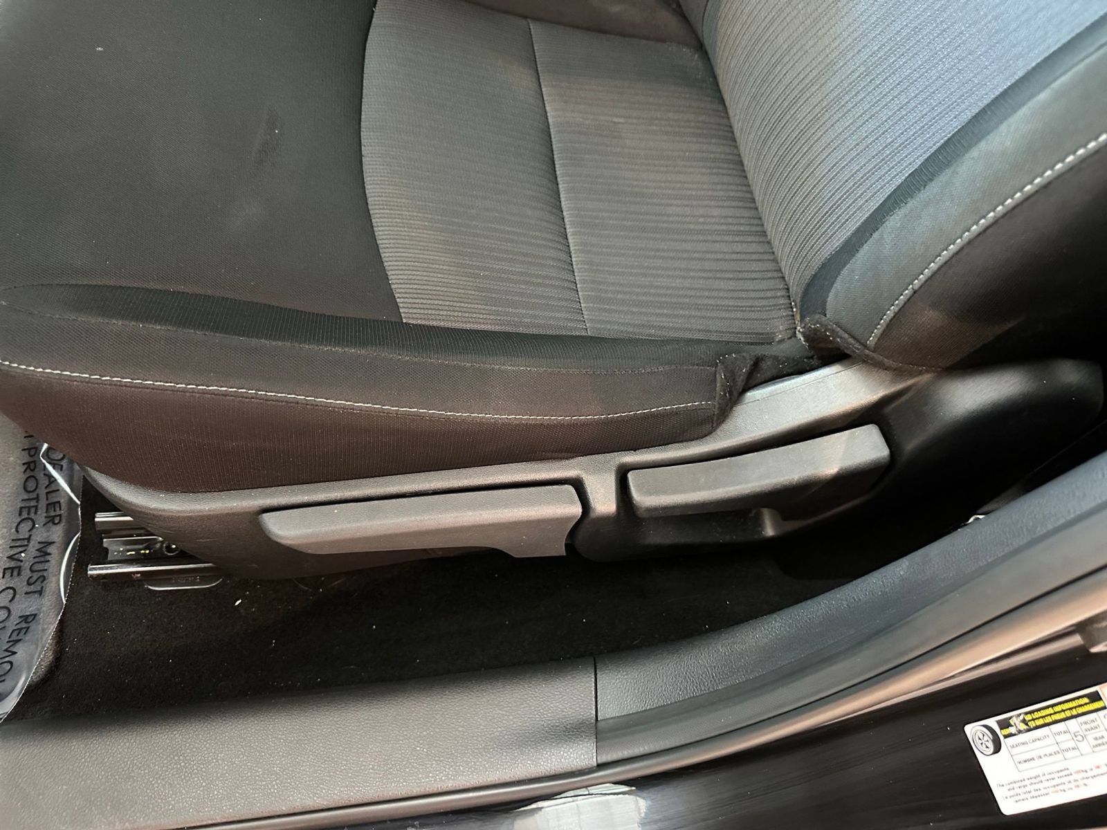 Used 2025 Nissan Sentra SV FWD image 18