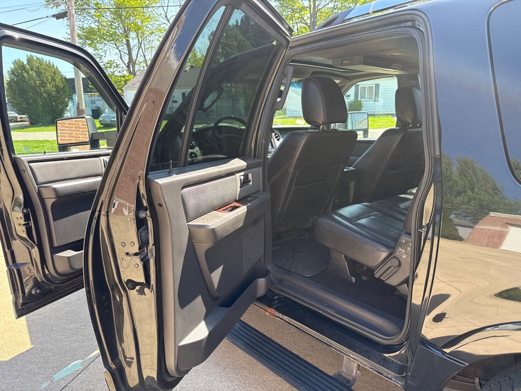 Used 2010 Ford Expedition EL Limited AWD/4WD image 12