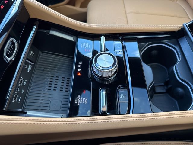 New 2026 Jeep Grand Cherokee Summit AWD/4WD image 18