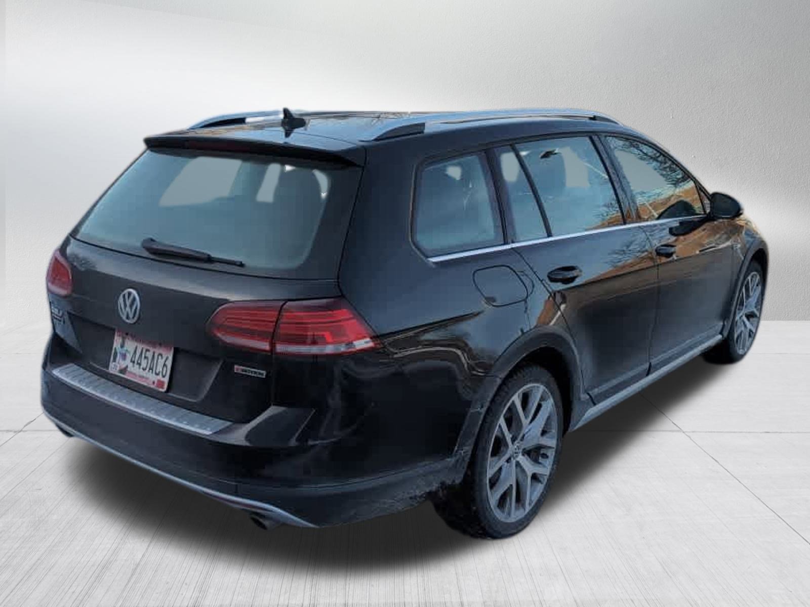 Used 2019 Volkswagen Golf Alltrack SEL image 5