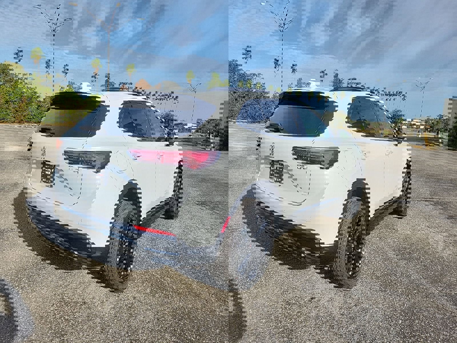 New 2026 Buick Envision Sport Touring image 5