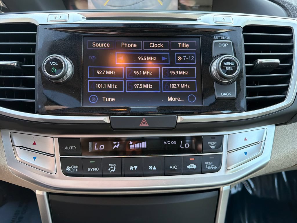 Used 2015 Honda Accord EX-L image 29