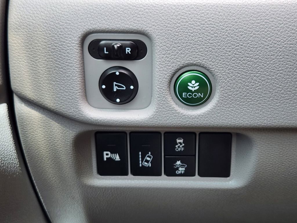 Used 2017 Honda Pilot Touring image 21