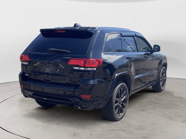 Used 2019 Jeep Grand Cherokee Altitude AWD/4WD image 5