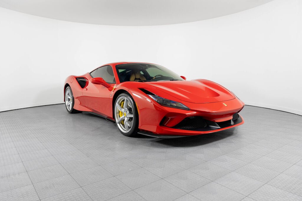 Certified 2021 Ferrari F8 Tributo RWD image 10