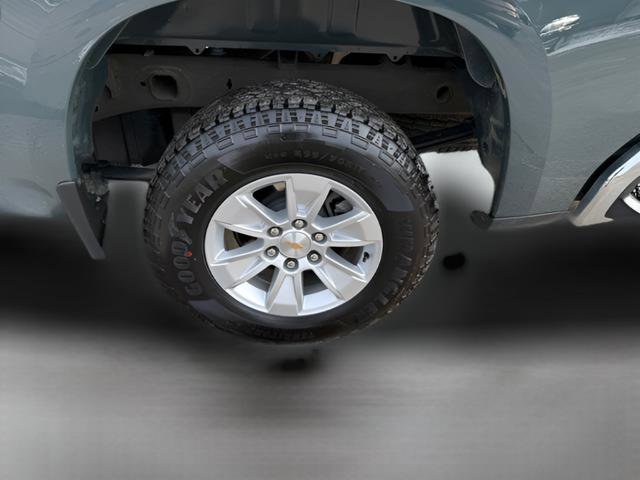 Used 2025 Chevrolet Silverado 1500 LT AWD/4WD image 20