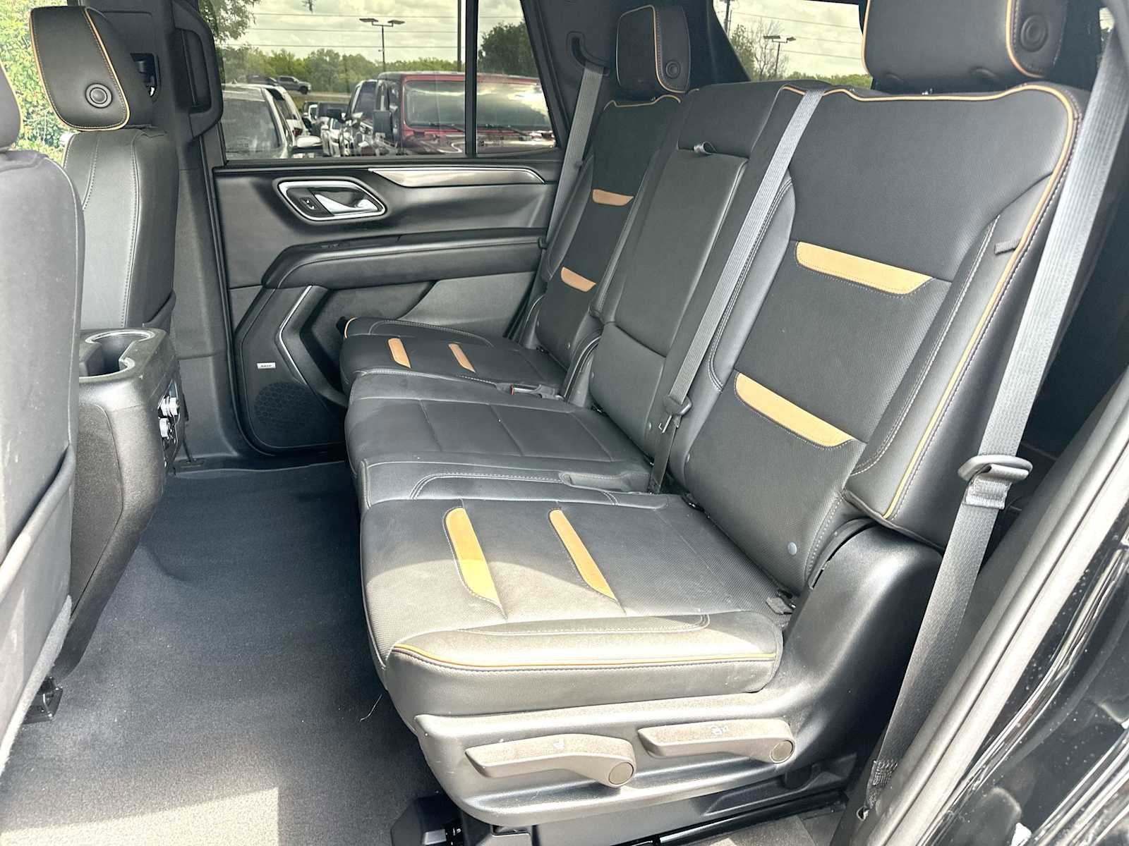 Used 2023 GMC Yukon AT4 w/ AT4 Premium Plus Package image 23
