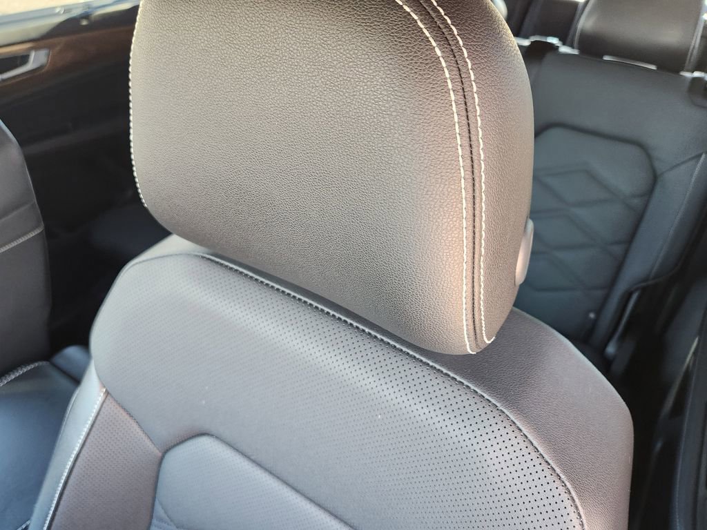 Used 2025 Volkswagen Atlas SE image 5