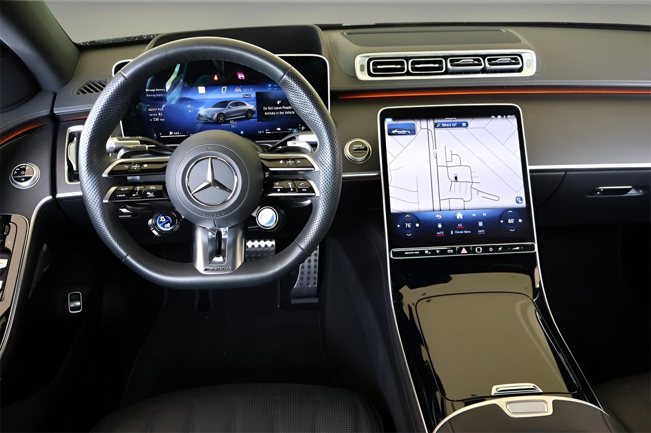 Used 2025 Mercedes-Benz S 63 AMG S image 15