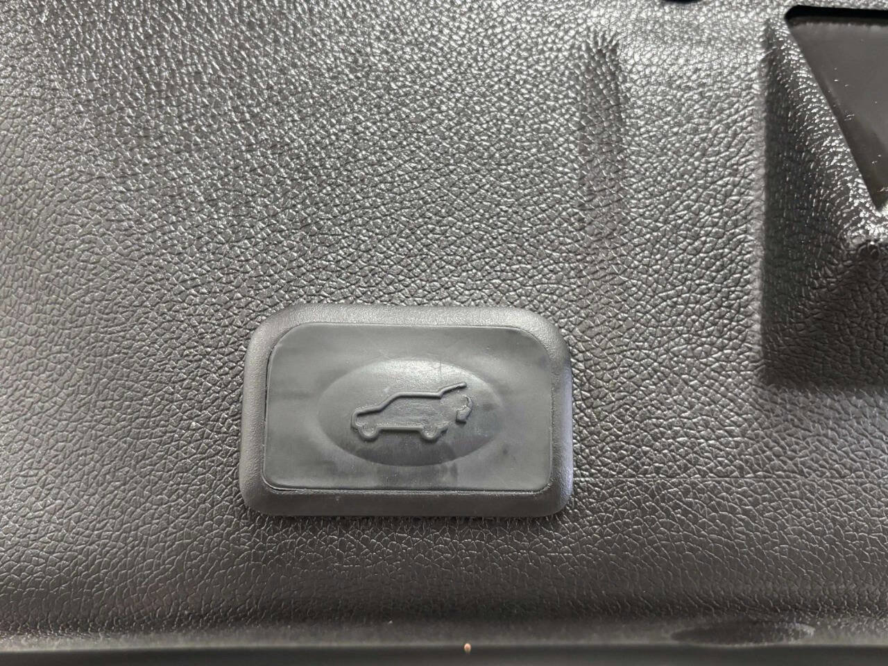 Used 2016 GMC Acadia SLE FWD image 7
