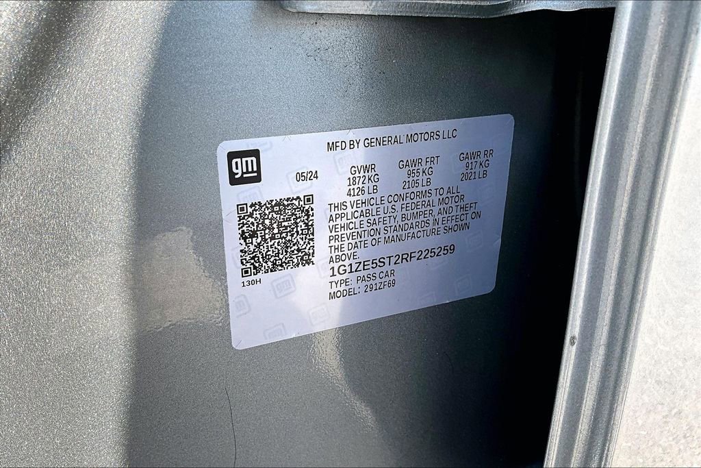 Used 2024 Chevrolet Malibu LT FWD image 17