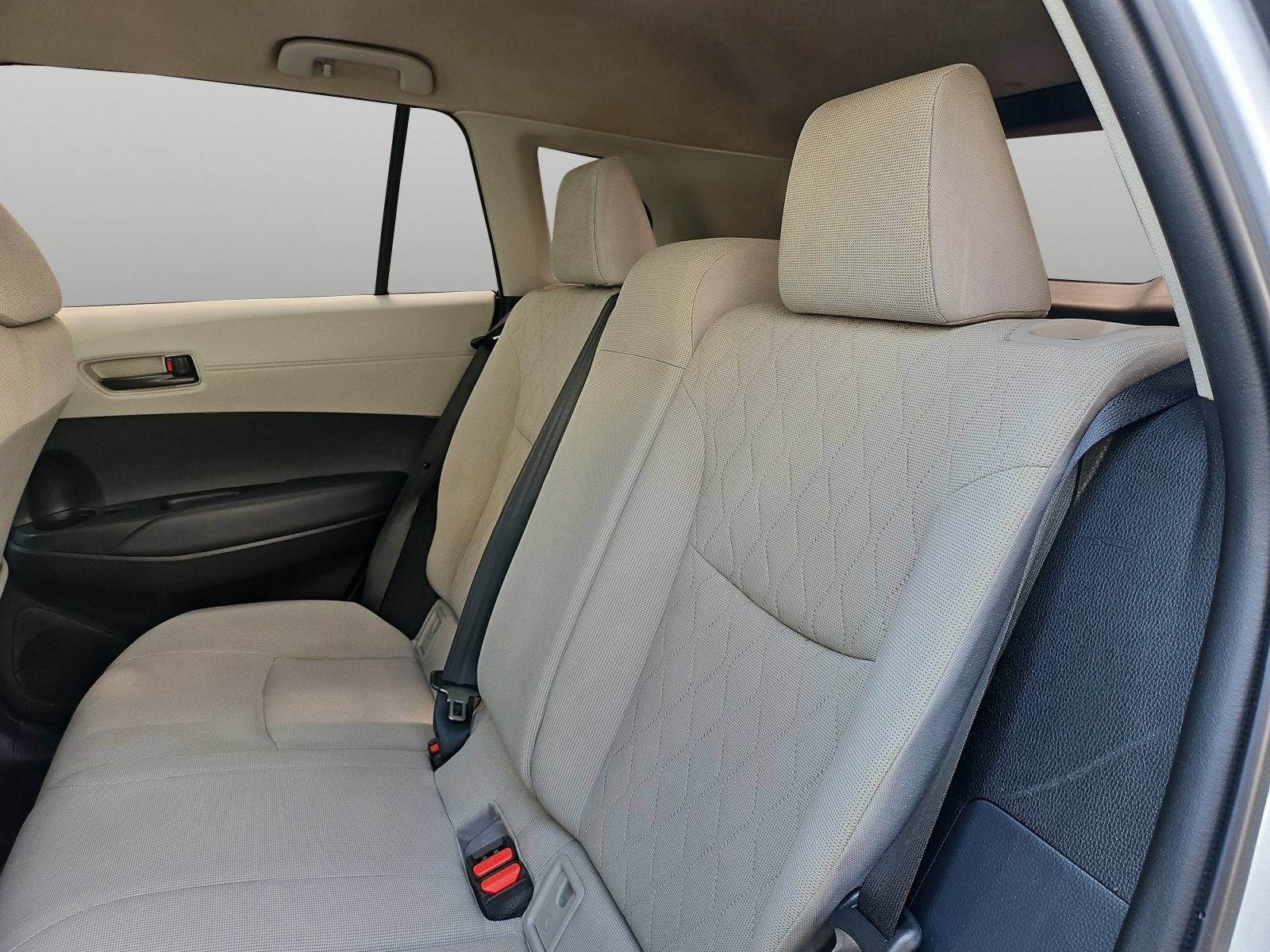 Used 2022 Toyota Corolla Cross L FWD image 42