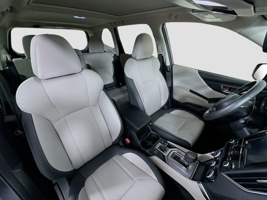 Used 2024 Subaru Forester Premium image 30