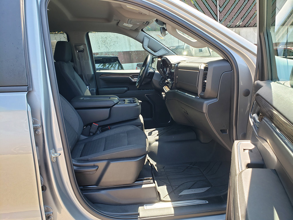 Used 2024 Chevrolet Silverado 1500 LT w/ Protection Package RWD image 19