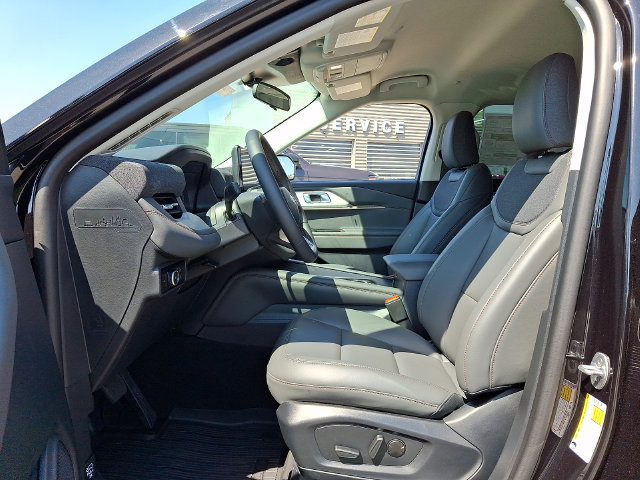 New 2026 Ford Explorer Active w/ Active Comfort Package RWD image 6