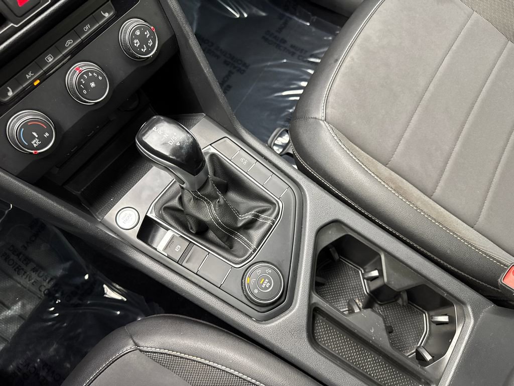 Used 2022 Volkswagen Taos SE w/ Panoramic Sunroof Package AWD/4WD image 68