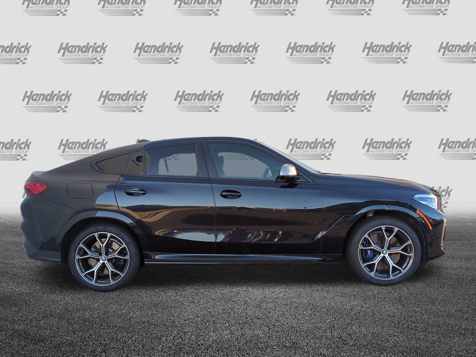 Used 2023 BMW X6 M50i w/ Parking Assistance Package image 10