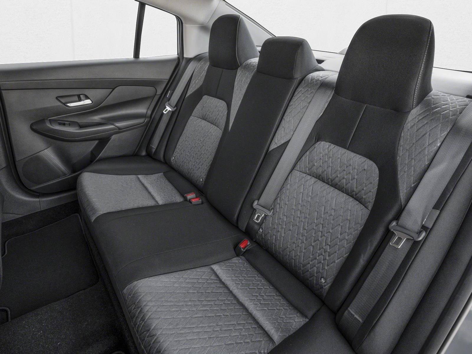 New 2026 Nissan Sentra SL FWD image 9