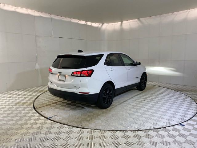 Used 2024 Chevrolet Equinox LS w/ LS Convenience Package image 17
