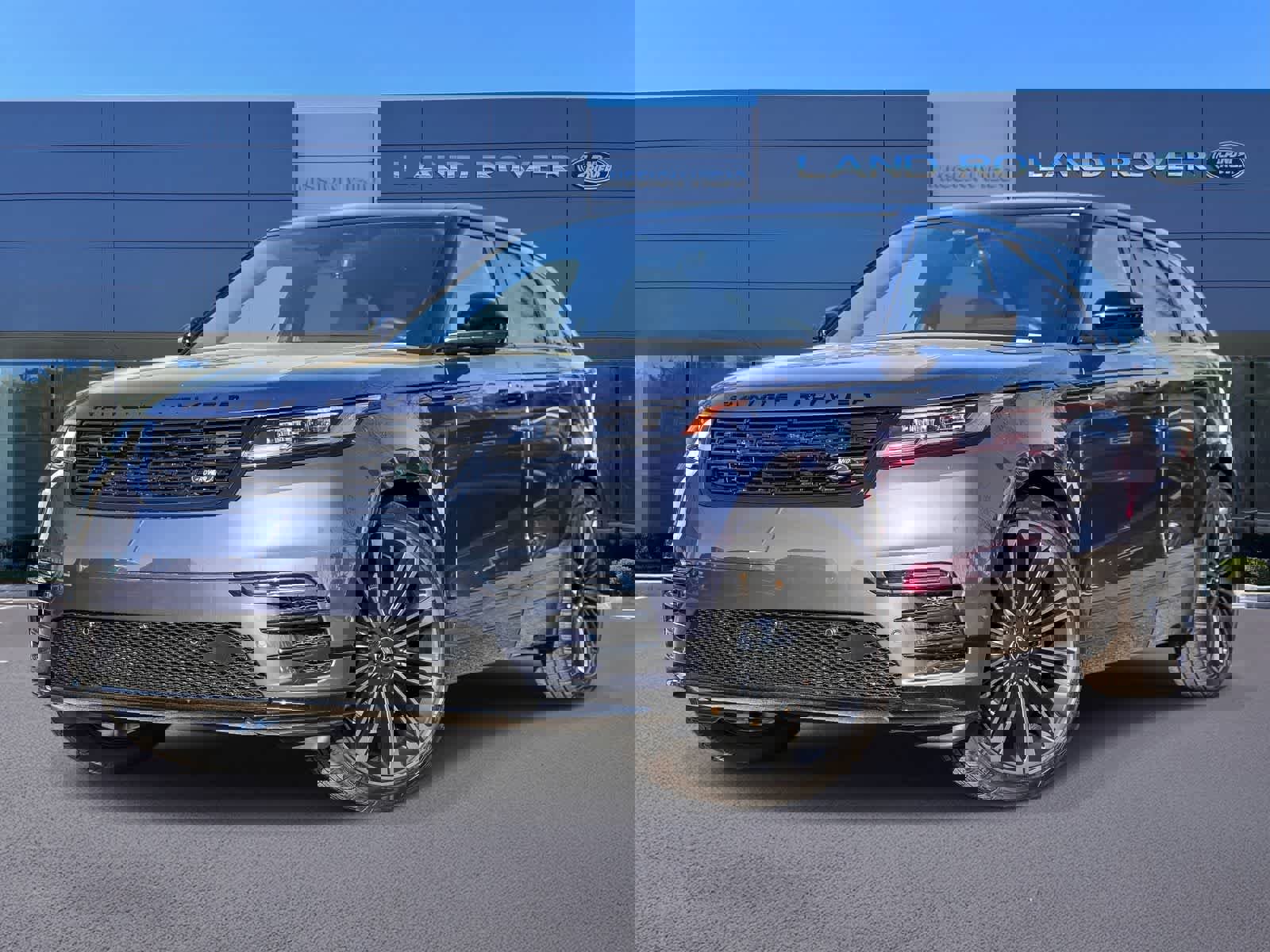 New 2026 Land Rover Range Rover Velar Dynamic SE