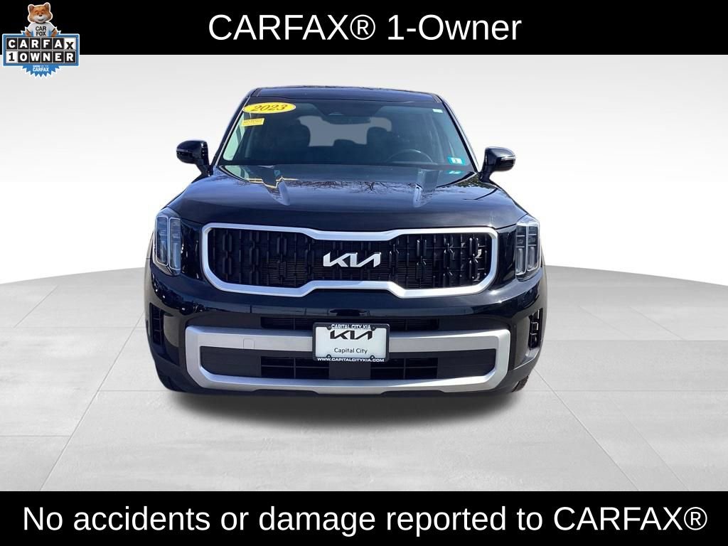 Certified 2024 Kia Telluride LX image 2
