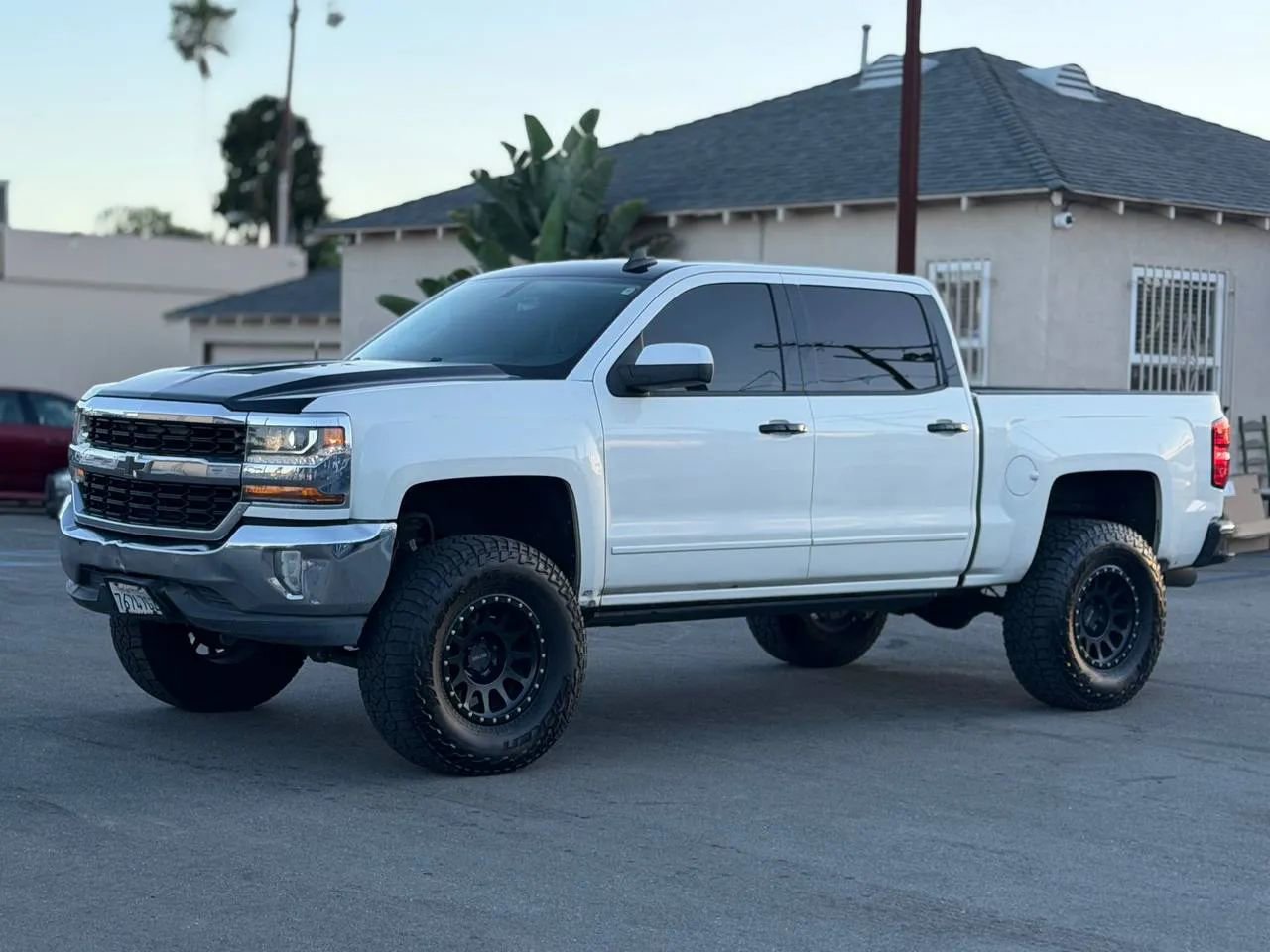 Used 2017 Chevrolet Silverado 1500 LT w/ All Star Edition image 7