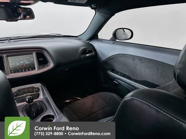 Used 2016 Dodge Challenger SRT Hellcat image 24