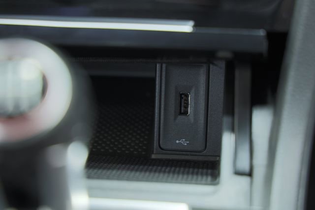 Used 2019 Volkswagen Golf 4-Door image 20