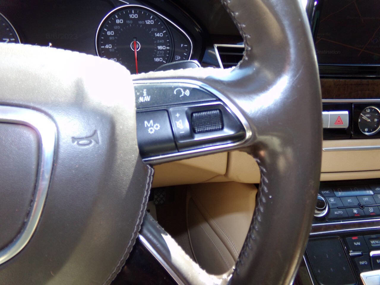 Used 2012 Audi A8 L 4.2 image 62