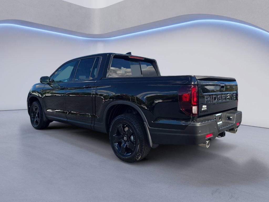 New 2026 Honda Ridgeline Black Edition image 4