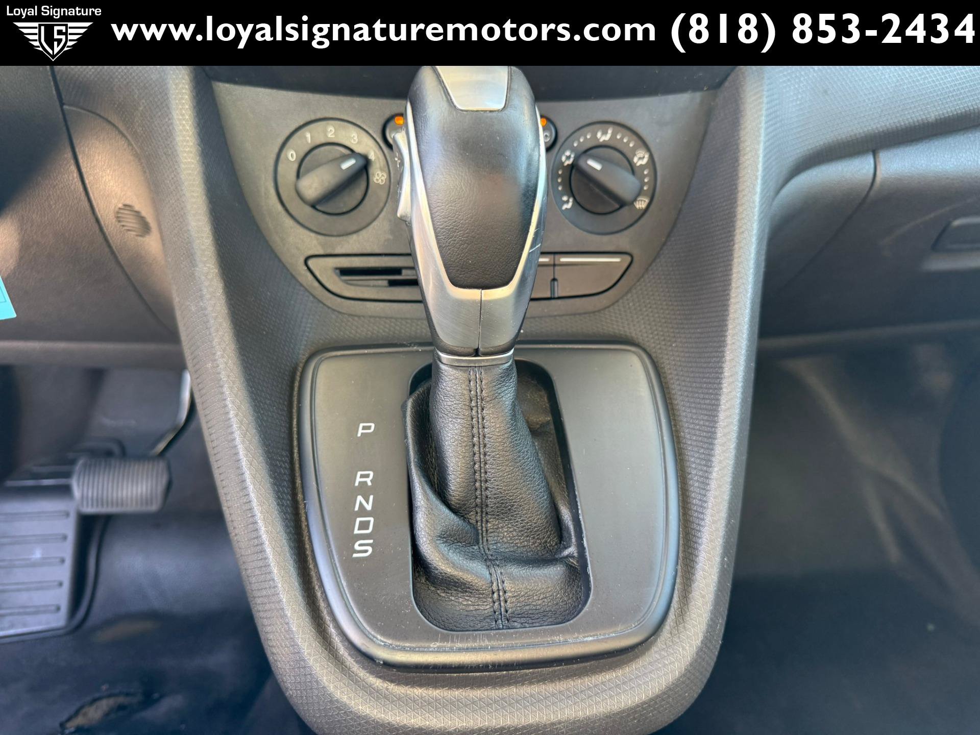 Used 2014 Ford Transit Connect XL FWD image 23