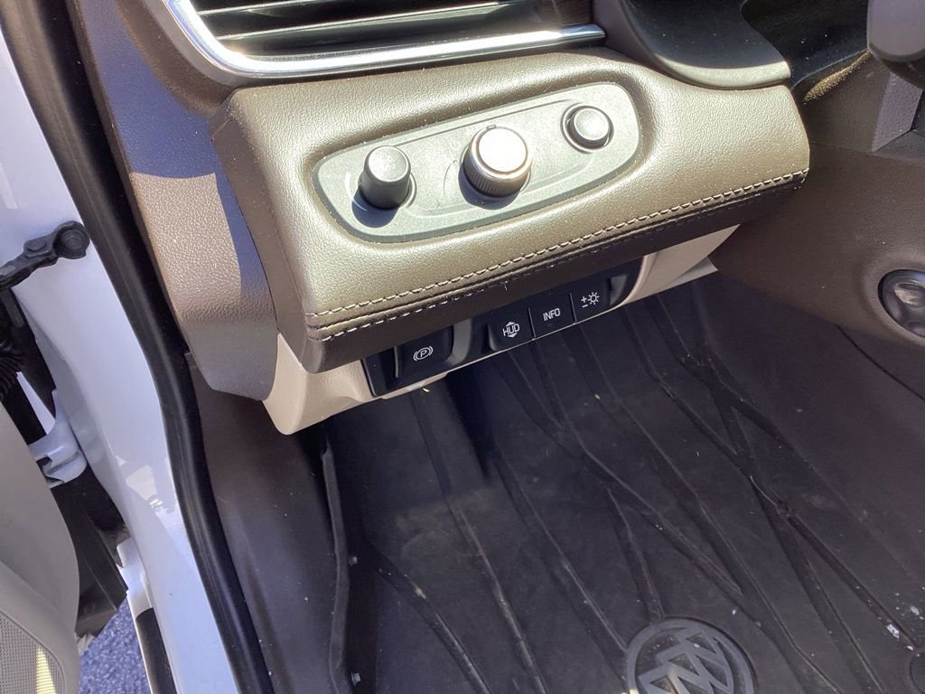 Used 2017 Buick LaCrosse Premium w/ Sun and Shade Package FWD image 7