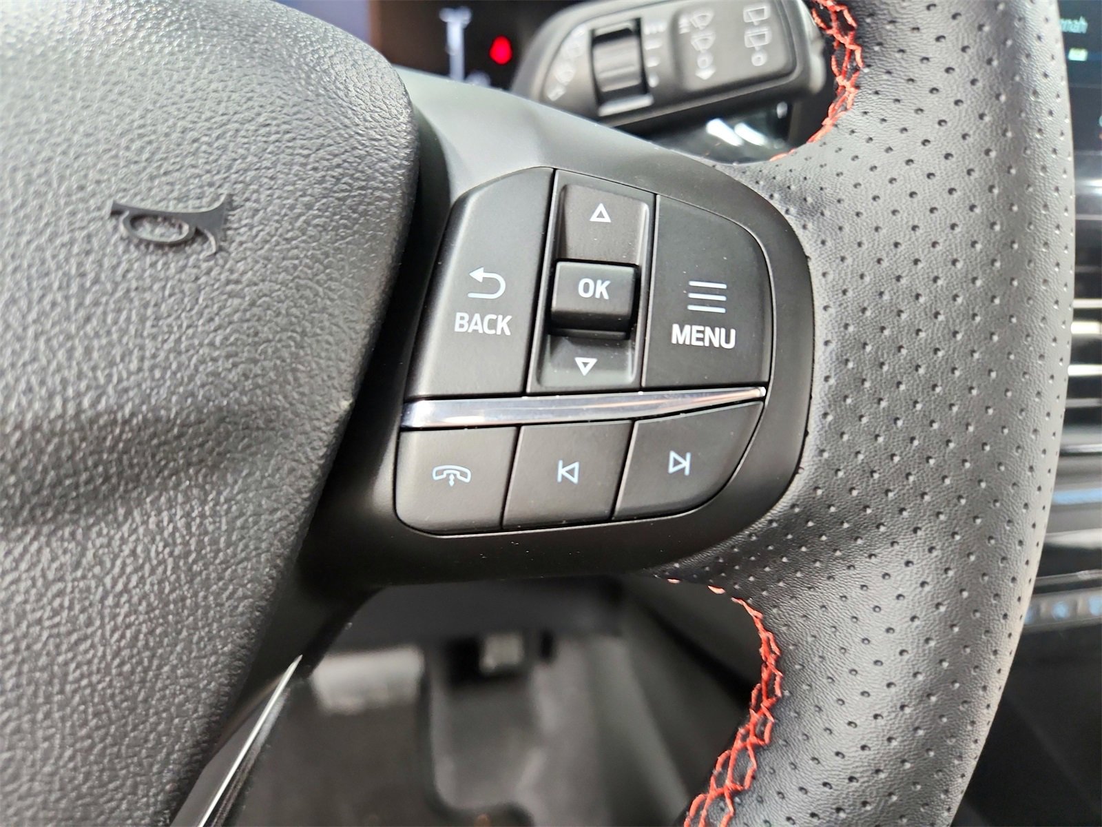 New 2026 Ford Escape ST-Line w/ Tech Pack #1 image 23