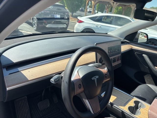 Used 2023 Tesla Model Y Long Range AWD/4WD image 15