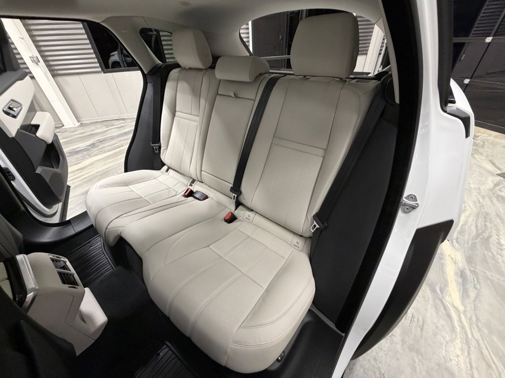 Used 2023 Land Rover Range Rover Velar S image 7