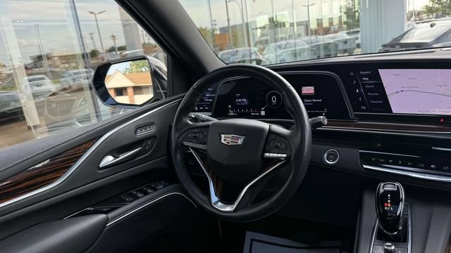 Used 2022 Cadillac Escalade Premium Luxury AWD/4WD image 67