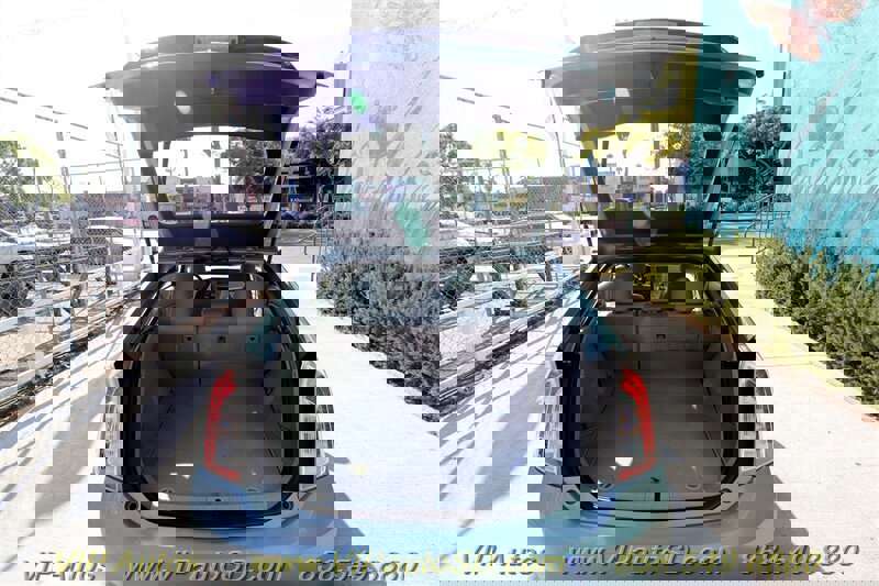 Used 2014 Toyota Prius Four w/ Solar Roof Package FWD image 34