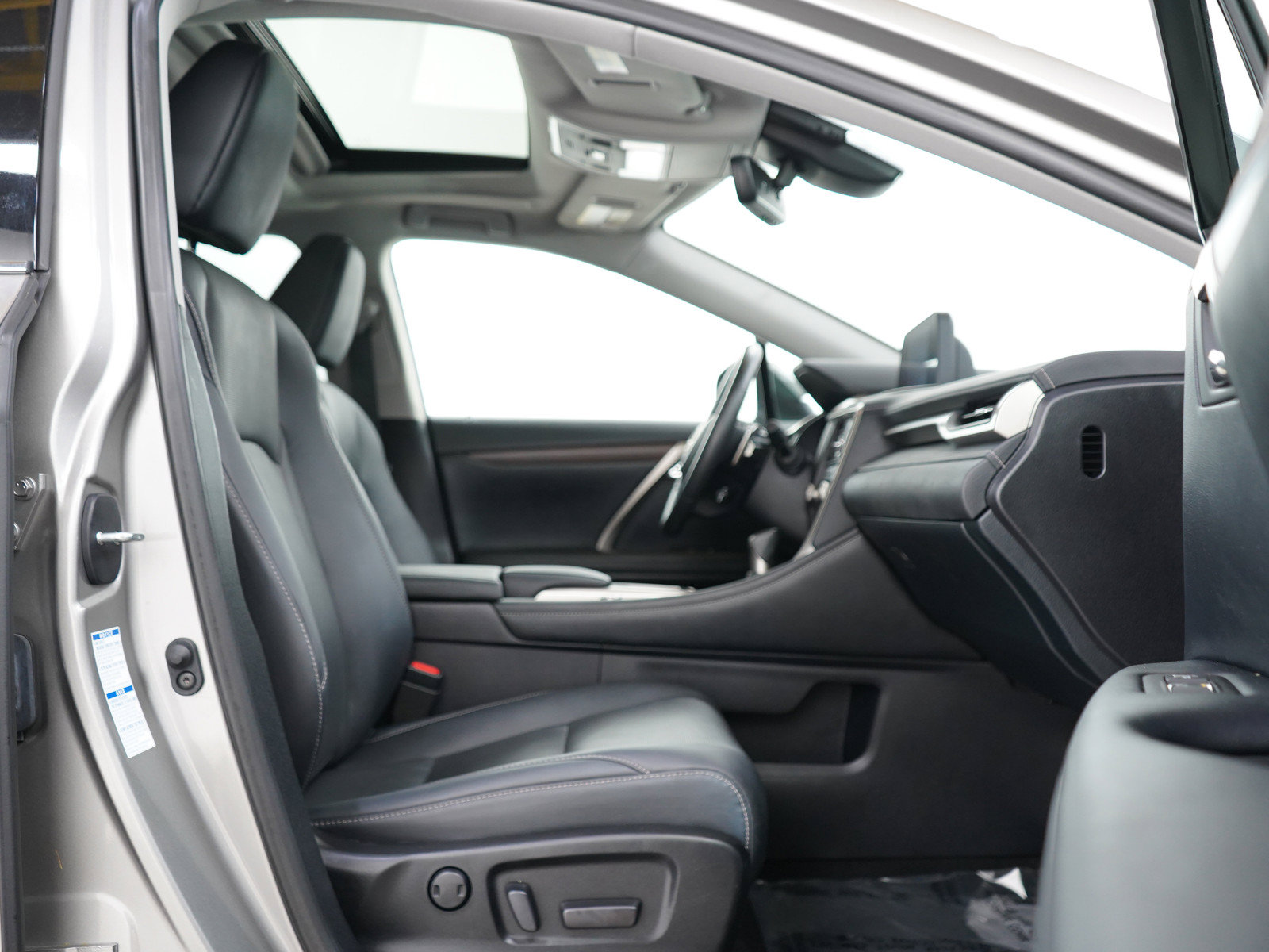 Used 2022 Lexus RX 350 AWD w/ Premium Package image 12