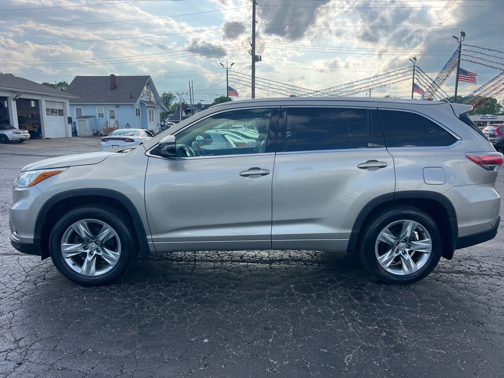 Used 2014 Toyota Highlander Limited AWD/4WD image 4